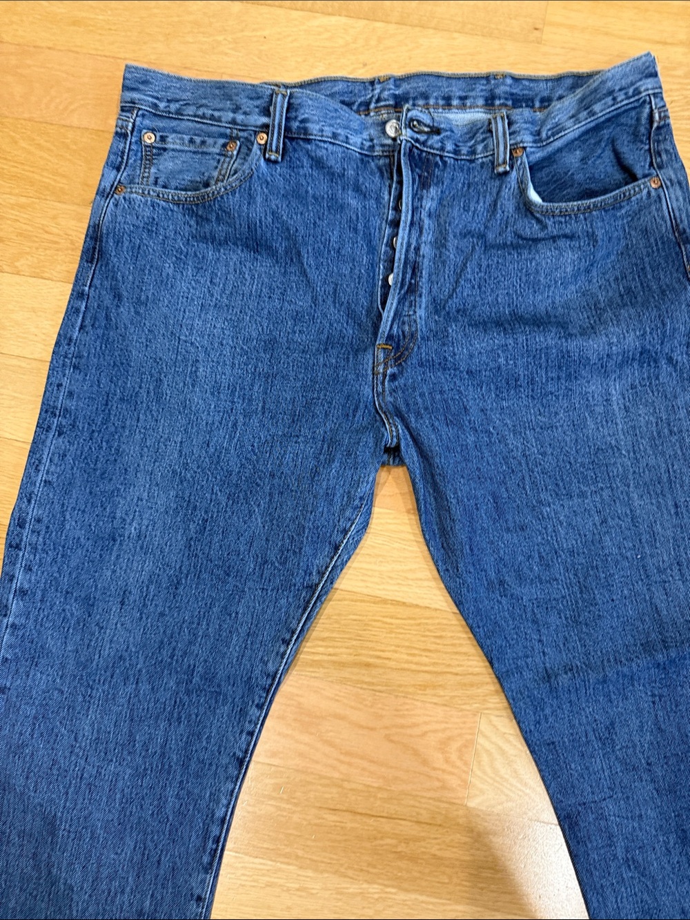 Levi's 501 - Picture 2 of 10